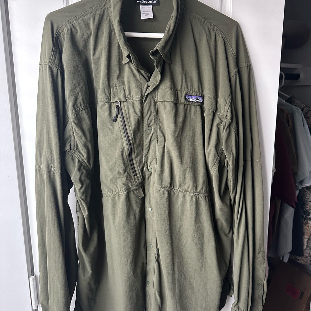 Patagonia Olive Green Lightweight Men's Shirt-Jacket